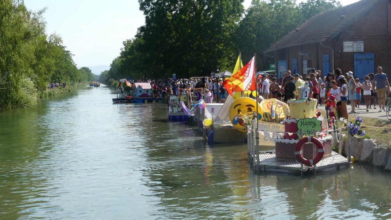 Camping Du Canal Kembs Εξωτερικό φωτογραφία